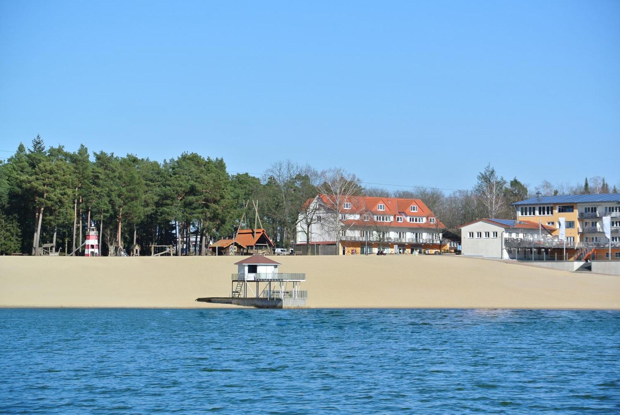 Bernsteinsee Hotel Sassenburg Exterior foto